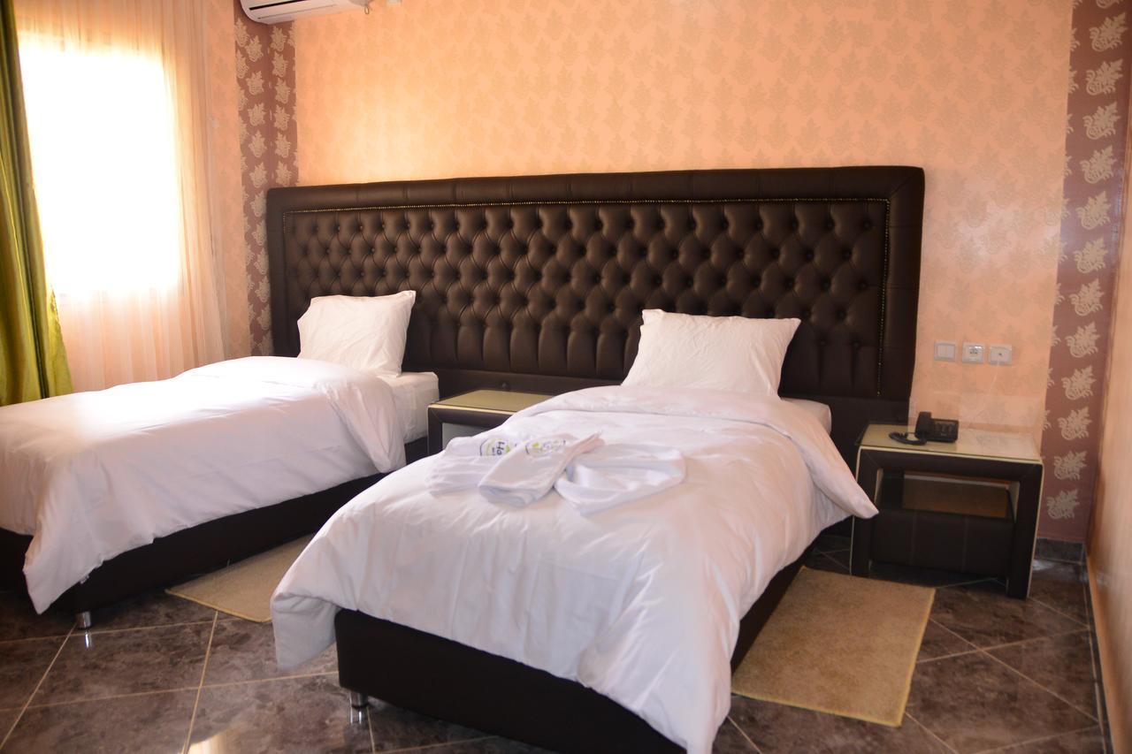 Hotel Hadaik Ain Asserdoune Bani Mallal Zewnętrze zdjęcie
