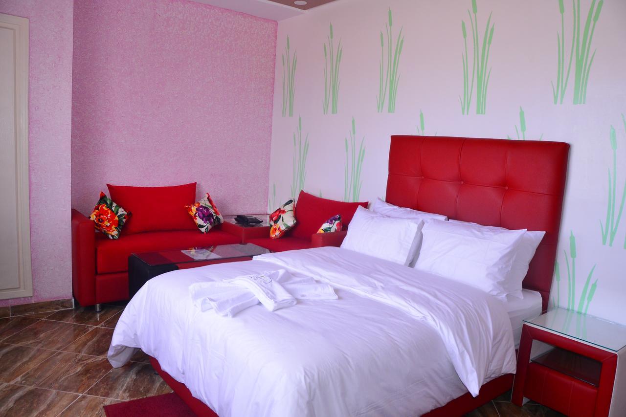 Hotel Hadaik Ain Asserdoune Bani Mallal Zewnętrze zdjęcie