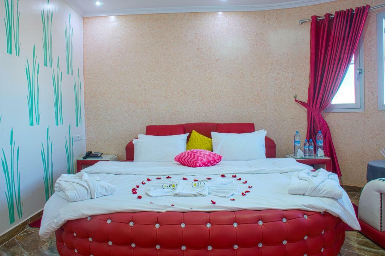 Hotel Hadaik Ain Asserdoune Bani Mallal Zewnętrze zdjęcie